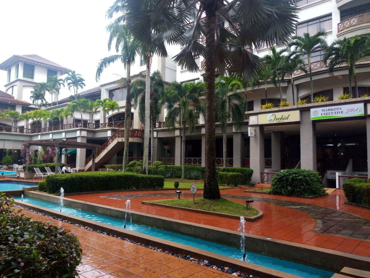 Costa Mahkota Aparthotel Malacca Exterior foto