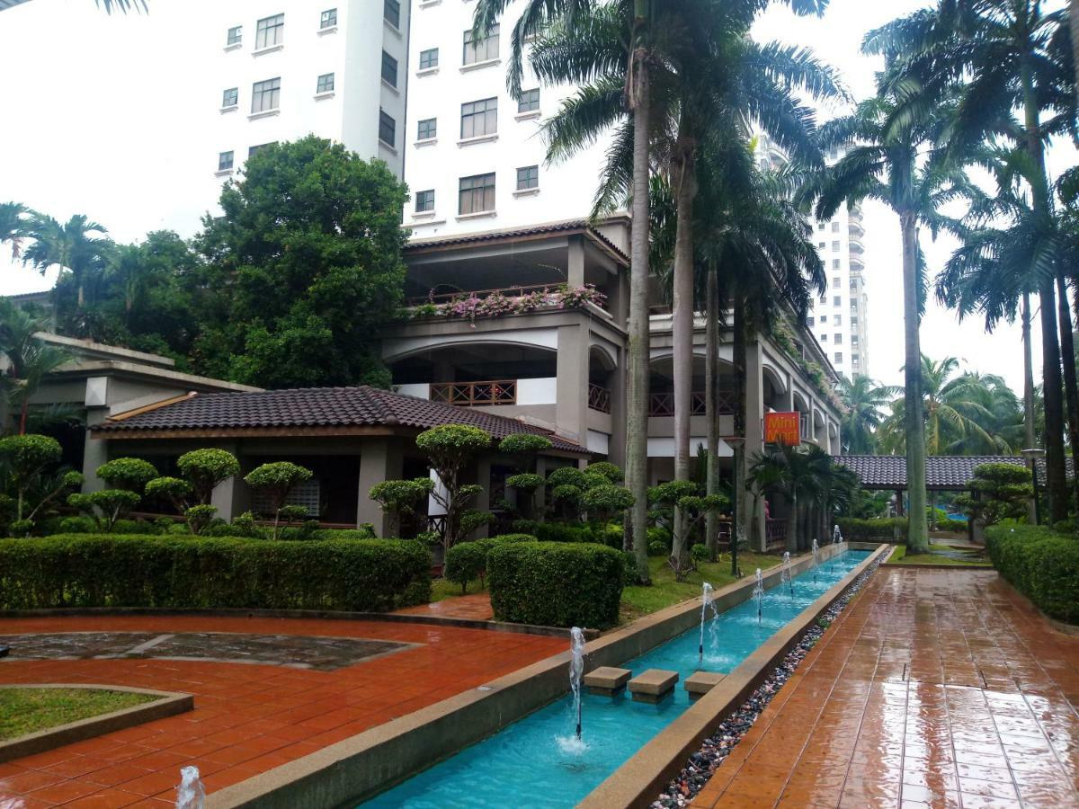 Costa Mahkota Aparthotel Malacca Exterior foto